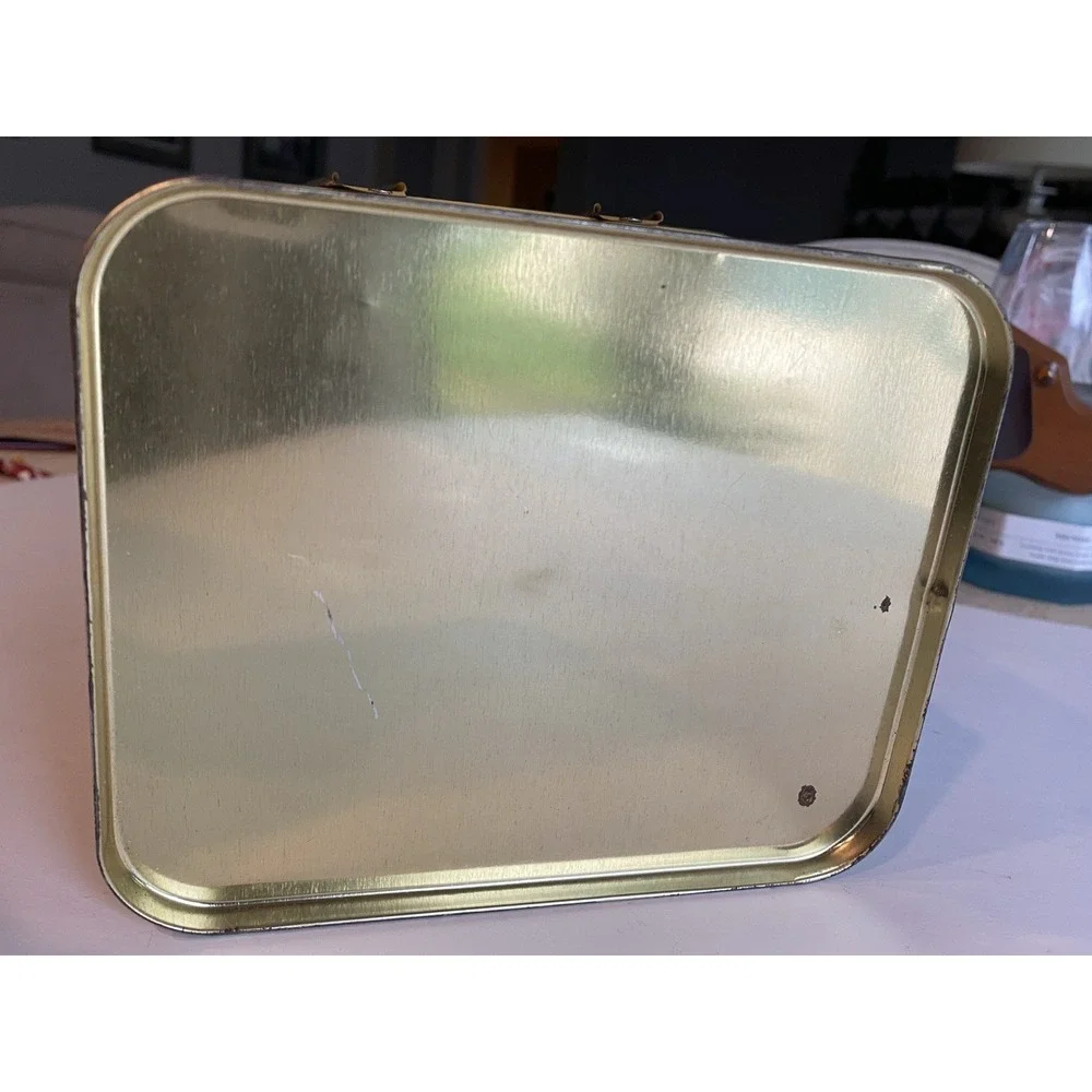 Vintage 1983 Teddy Bear Tin Box with Handles Design by‎ Bristol Ware 80's